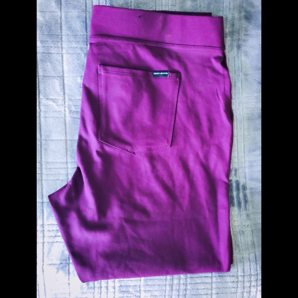 DKNY stretchy jeans
